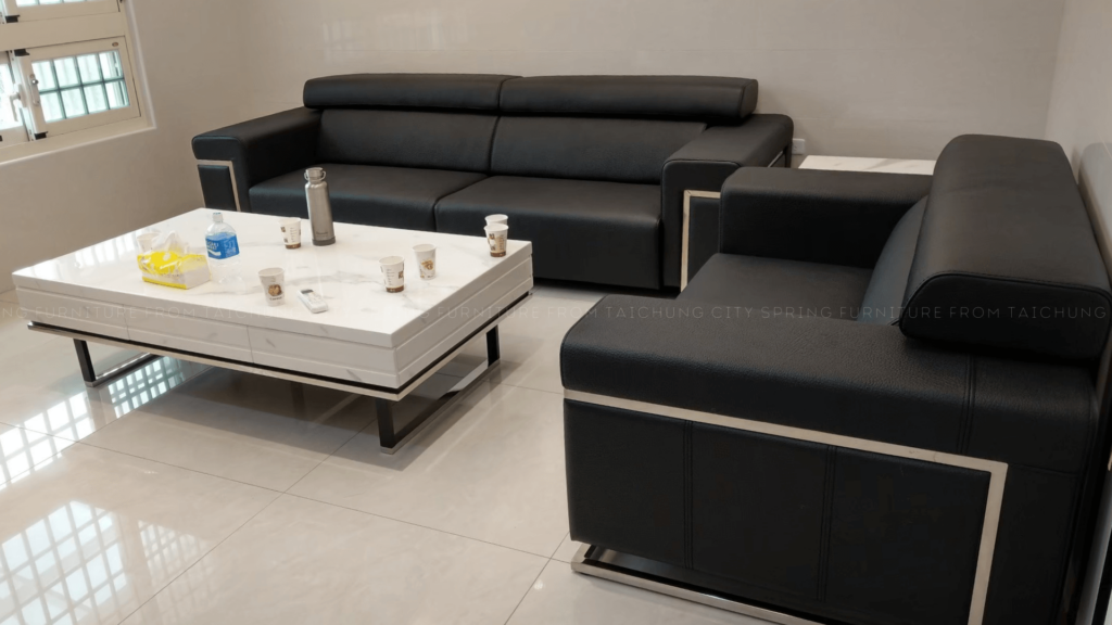 black-leather-sofa_delivery photos_2