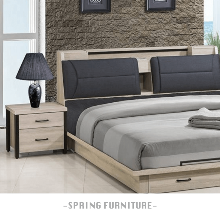 Bailey bedside table